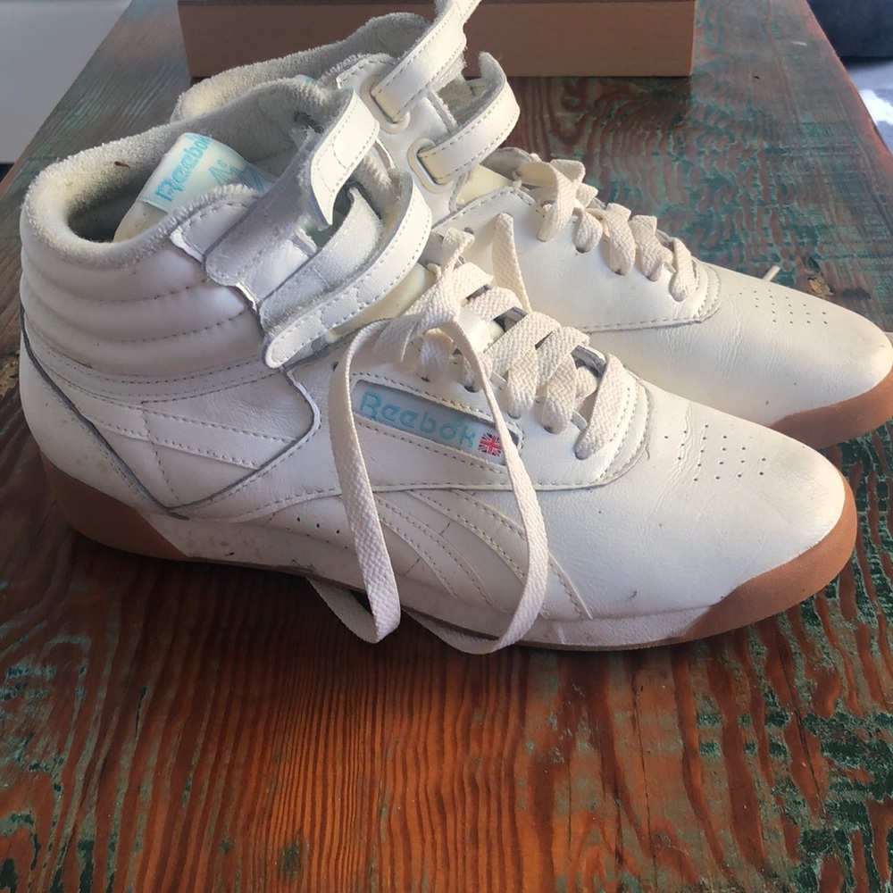 Reebok freestyle hi top size 7.5 women